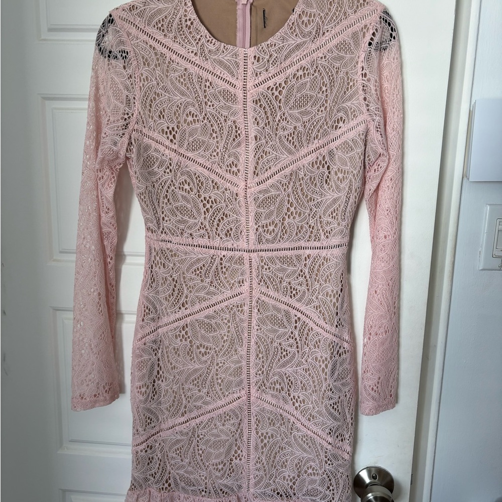Elegant Pink Lace Dress